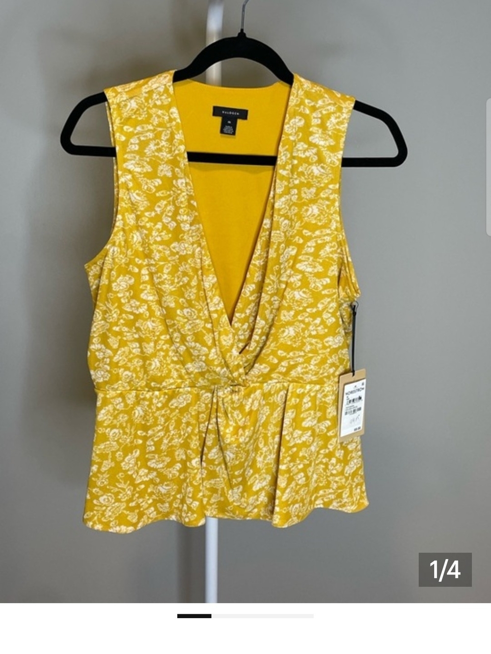 Halogen Yellow & White Floral Twist-Front Sleeveless Cami